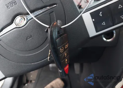 2008 Chrysler 300 Limited from USA, damaged, VIN 2C3KA33G68H270653